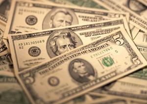 資金調達は素早いファクタリングを